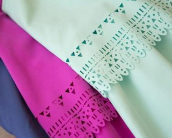 布料激光切割機.jpg 布料激光切割機.jpg